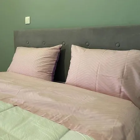 Cozy New Near The Apartment